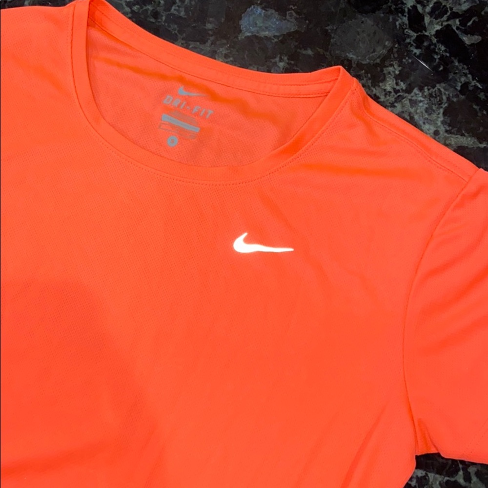 neon orange nike dry fit tee